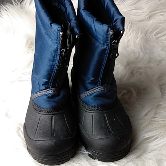 Northside Other - Northside blue and black snowboots Size 9